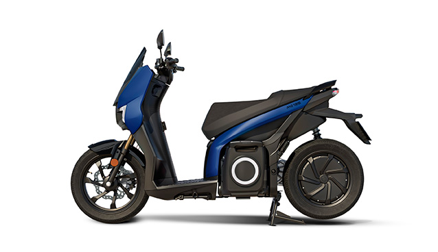 New SEAT MÓ 50 — Our fully electric urban scooter for the new generation